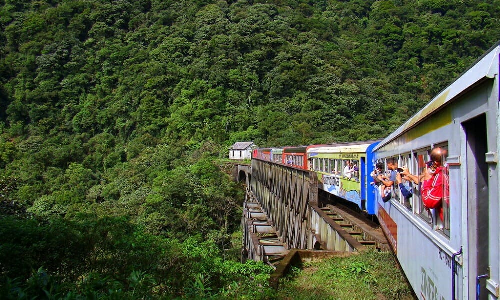 PASSEIO DE TREM CURITIBA A MORRETES - DEZEMBRO 2024